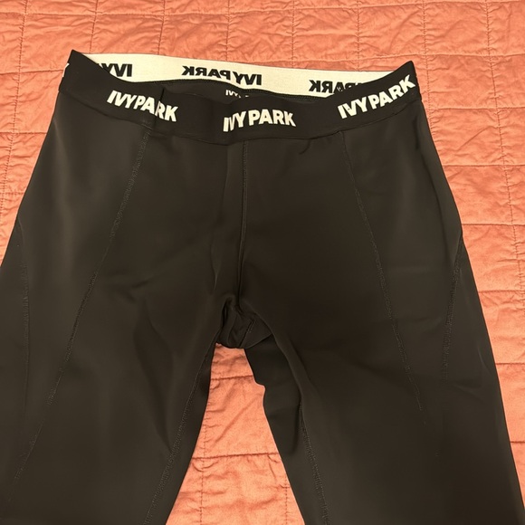 IVY PARK NEW W/O TAG BLACK WORKING OUT PANTS SIZE XL - Picture 2 of 5